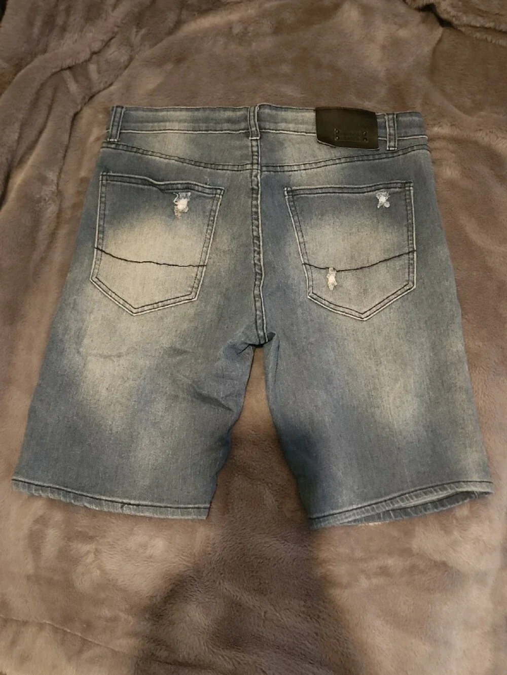 Men's Distressed Denim Shorts